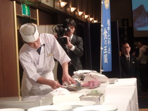ブリの解体ショー